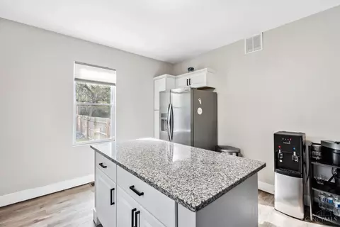 Kitchen - 1021 Beech Ave, Cincinnati, OH 45205 photo 4 of 4