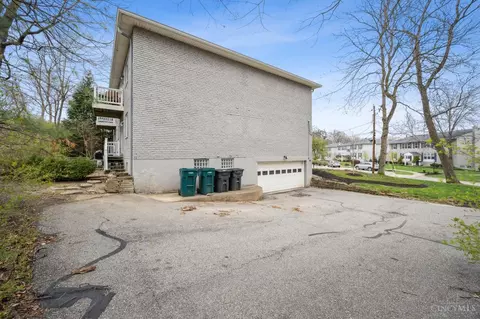 3655 Willowlea Ct, Cincinnati, OH 45208 photo 34
