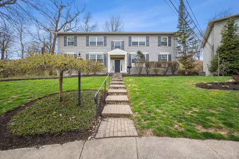 3655 Willowlea Ct, Cincinnati, OH 45208 photo 2