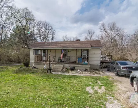 201 Chapel Rd, Amelia, OH 45102