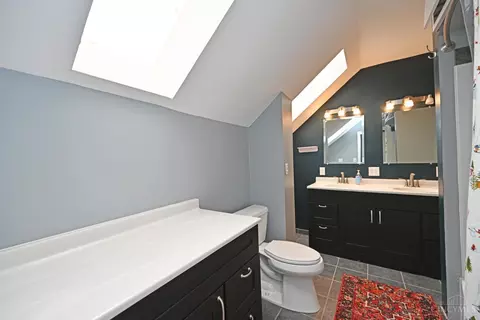 Bath - 813 Third St, Reading, OH 45215 photo 2 of 3