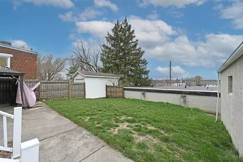 Exterior - 813 Third St, Reading, OH 45215 photo 7 of 8