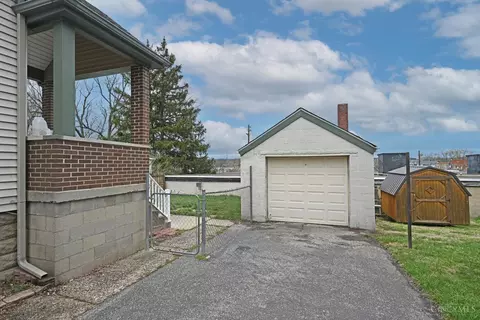 Exterior - 813 Third St, Reading, OH 45215 photo 6 of 8