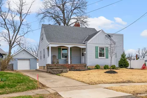 7704 Eustis Ct, Deer Park, OH 45236