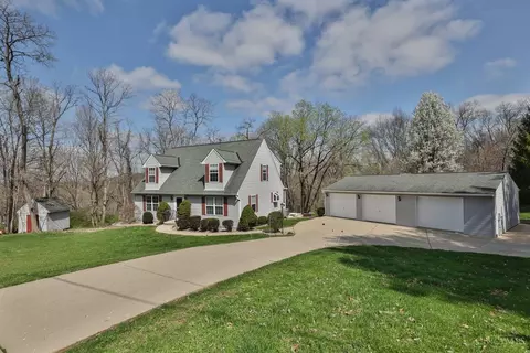 6070 Day Rd, Colerain Twp, OH 45252