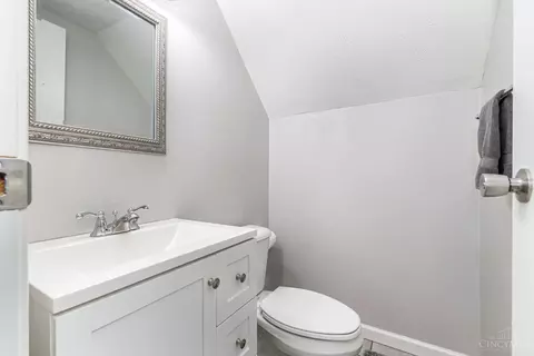 4811 Stoneybrook Rd, Cincinnati, OH 45244 photo 17
