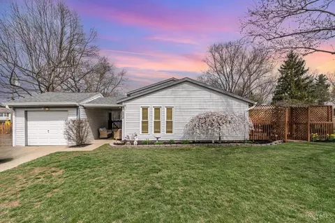 4811 Stoneybrook Rd, Cincinnati, OH 45244