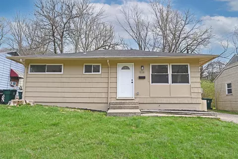 4688 Kirby Ave, Cincinnati, OH 45223
