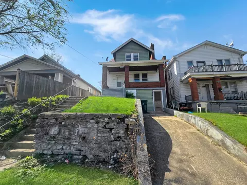 1723 First Ave, Cincinnati, OH 45205