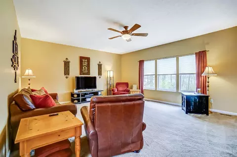1040 Oak Forest Dr, Morrow, OH 45152 photo 12