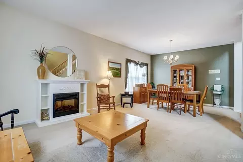 1040 Oak Forest Dr, Morrow, OH 45152 photo 7