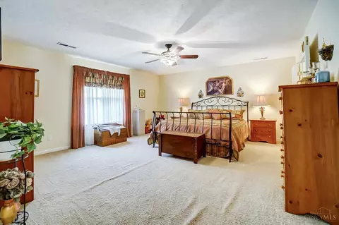1040 Oak Forest Dr, Morrow, OH 45152 photo 32