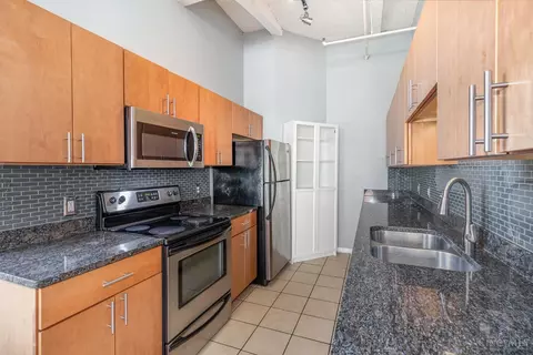 Kitchen - 335 Fifth St, Cincinnati, OH 45202 photo 3 of 3