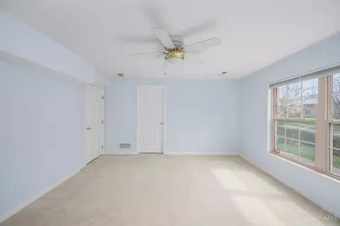3075 Limestone Cir, Cincinnati, OH 45239 photo 32