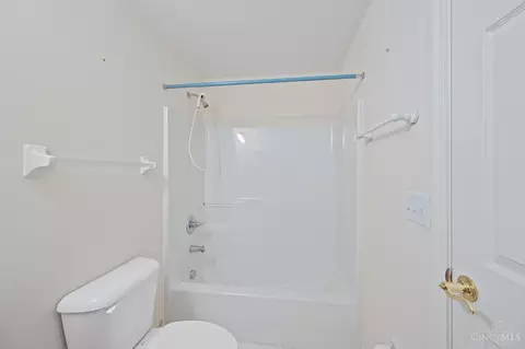 3075 Limestone Cir, Cincinnati, OH 45239 photo 27