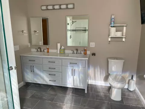 Bath - 5259 Venetian Way, Morrow, OH 45152 photo 3 of 6