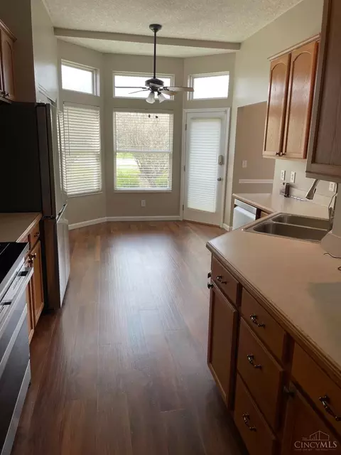 Kitchen - 5259 Venetian Way, Morrow, OH 45152 photo 2 of 3