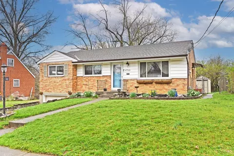 Exterior - 6753 Golfway Dr, Cincinnati, OH 45239 photo 4 of 11