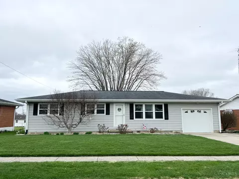 9052 Shadow Dr, Brookville, IN 47012