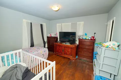 Bedroom - 10135 Wayne Ave, Woodlawn, OH 45215 photo 1 of 2