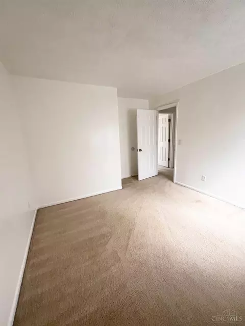 Bedroom - 7992 Autumnwind Dr, Cincinnati, OH 45249 photo 1 of 2