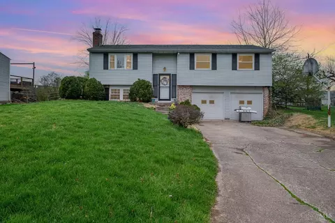 5885 Whippoorwill Hollow Dr, Milford, OH 45150