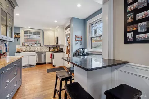 Kitchen - 3308 Morrison Ave, Cincinnati, OH 45220 photo 1 of 4