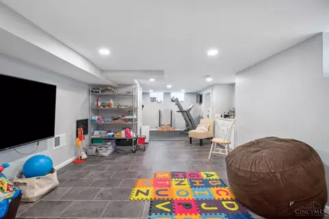 Other - 3308 Morrison Ave, Cincinnati, OH 45220 photo 5 of 6