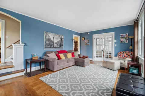 Living - 3308 Morrison Ave, Cincinnati, OH 45220 photo 2 of 2