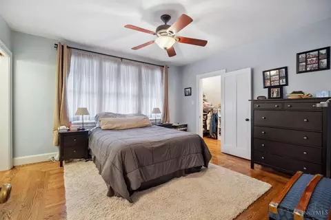 Bedroom - 3308 Morrison Ave, Cincinnati, OH 45220 photo 1 of 4