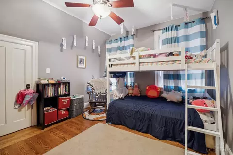 Bedroom - 3308 Morrison Ave, Cincinnati, OH 45220 photo 3 of 4