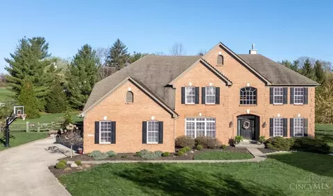 10301 Riverwalk Ln, Symmes Twp, OH 45140