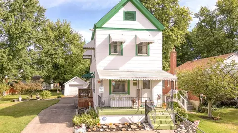 4348 Hegner Ave, Deer Park, OH 45236