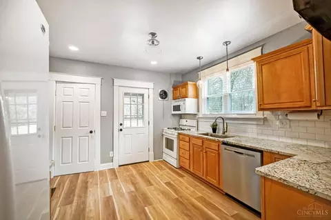 6512 Roe St, Cincinnati, OH 45227 photo 12