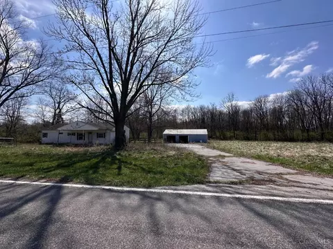 2084 Martinsville Rd, Clark Twp, OH 45146