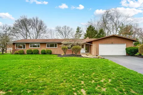 9509 Croton Dr, Montgomery, OH 45242
