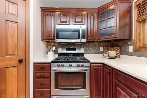 4829 Summerside Rd, Cincinnati, OH 45244 photo 12