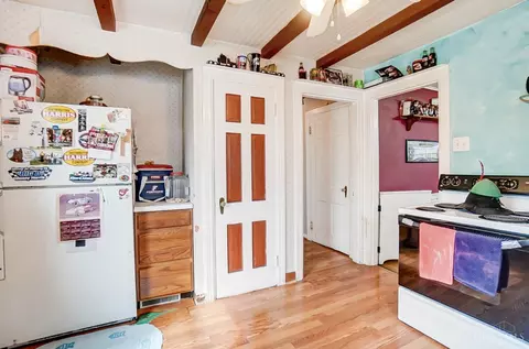 Entry Way - 3459 Ebenezer Rd, Cincinnati, OH 45248 photo 2 of 2