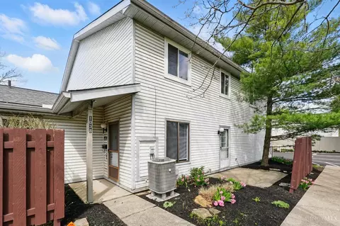 1038 Crescentville Rd, West Chester, OH 45246