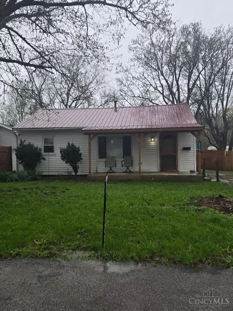 315 Florence Ave, Sabina, OH 45169