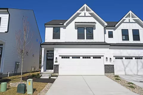 11707 Seven Gables Rd, Cincinnati, OH 45249