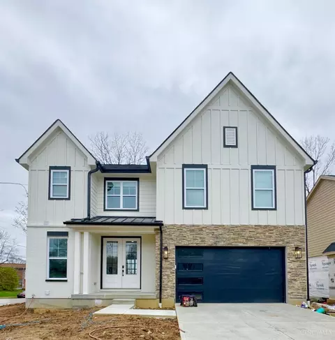 5721 Montgomery Rd, Cincinnati, OH 45212