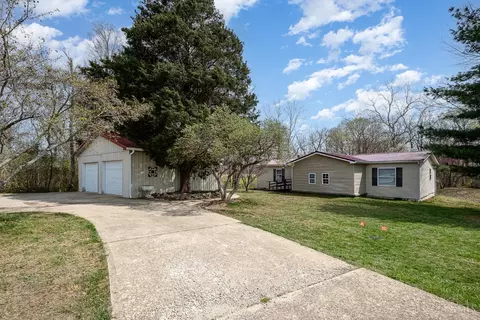 20582 St Rt 136, Winchester, OH 45697