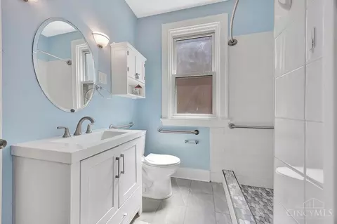 5069 Sidney Rd, Cincinnati, OH 45238 photo 9