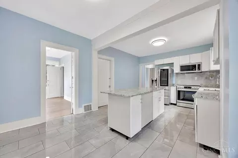 5069 Sidney Rd, Cincinnati, OH 45238 photo 6