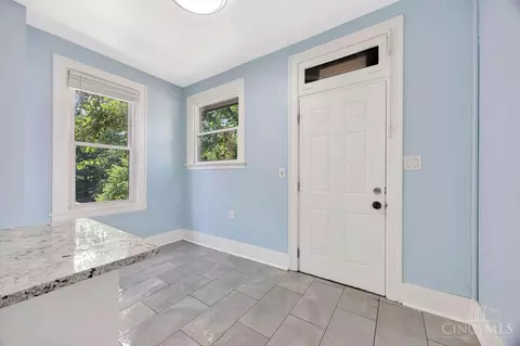 5069 Sidney Rd, Cincinnati, OH 45238 photo 4