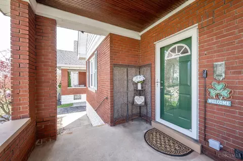 Exterior - 3221 Phoenix Ave, Cheviot, OH 45211 photo 3 of 7
