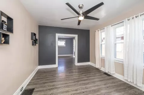 Living - 3221 Phoenix Ave, Cheviot, OH 45211 photo 1 of 2