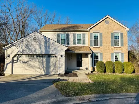 12165 Crown Ct, Sharonville, OH 45241