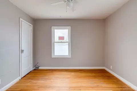 Bedroom - 6008 Wiehe Rd, Cincinnati, OH 45237 photo 1 of 3